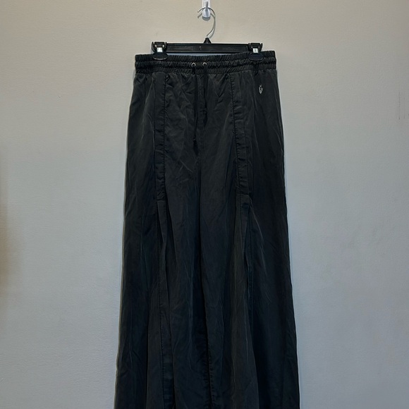 FP Movement Abs Tracker Pants - Picture 2 of 9